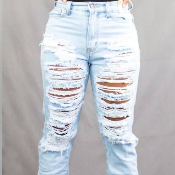 Distressed Jeans - Picture 1 of 3